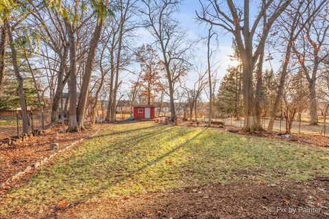 Tiny photo for 833 Forest Avenue, Elgin, IL 60120 (MLS # 12549142)