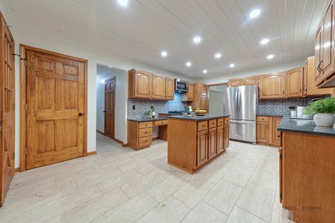 Tiny photo for 26585 N Pheasant Court, Wauconda, IL 60084 (MLS # 12580709)