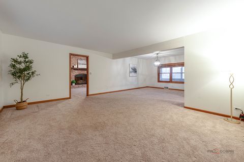 Tiny photo for 26585 N Pheasant Court, Wauconda, IL 60084 (MLS # 12580709)