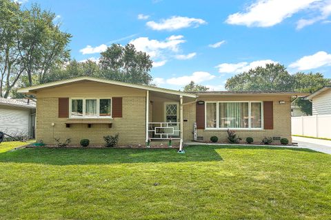 Tiny photo for 412 N Longwood Drive, Glenwood, IL 60425 (MLS # 12436939)