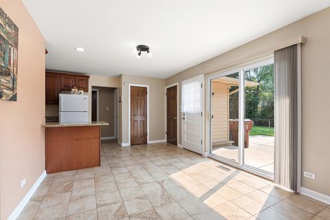 Tiny photo for 412 N Longwood Drive, Glenwood, IL 60425 (MLS # 12436939)