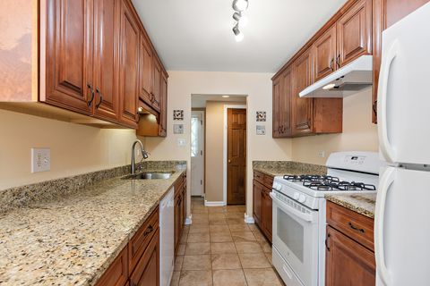 Tiny photo for 412 N Longwood Drive, Glenwood, IL 60425 (MLS # 12436939)