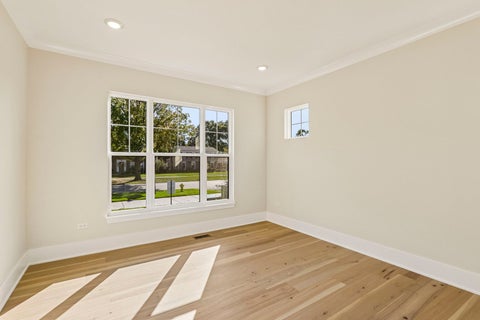 Tiny photo for 120 39th Street, Downers Grove, IL 60515 (MLS # 12797542)