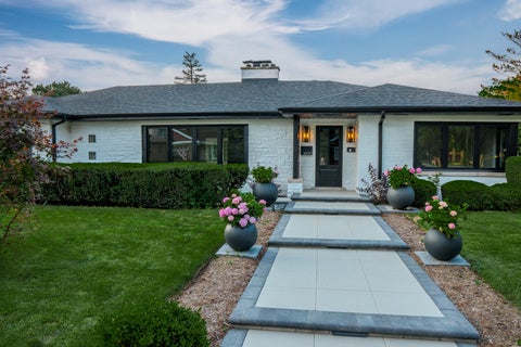 Tiny photo for 6600 N Kenton Avenue, Lincolnwood, IL 60712 (MLS # 12792331)