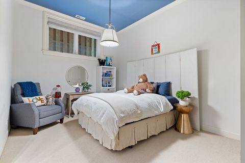 Tiny photo for 1410 W BYRON Street, Chicago, IL 60613 (MLS # 12586372)