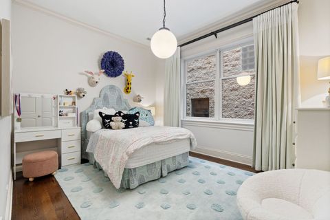 Tiny photo for 1410 W BYRON Street, Chicago, IL 60613 (MLS # 12586372)