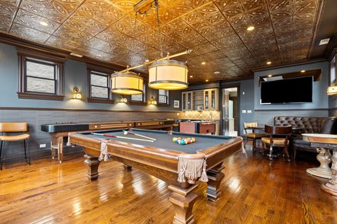 Tiny photo for 1410 W BYRON Street, Chicago, IL 60613 (MLS # 12586372)