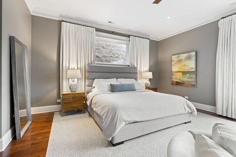 Tiny photo for 1410 W BYRON Street, Chicago, IL 60613 (MLS # 12586372)