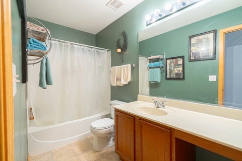 Tiny photo for 39843 Stoneywood Drive, Beach Park, IL 60083 (MLS # 12672378)