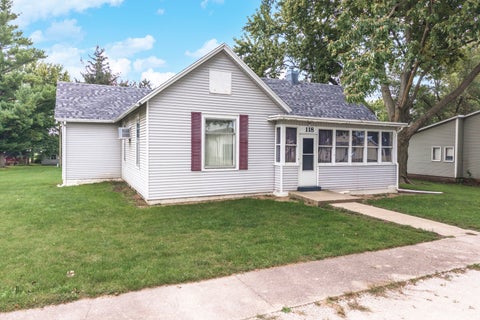 Tiny photo for 118 W Van Alstyne Street, Cullom, IL 60929 (MLS # 12767518)