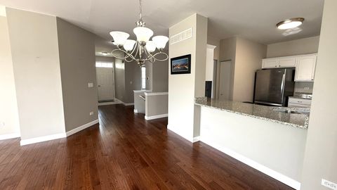 Tiny photo for 1719 Devonshire Lane, Shorewood, IL 60404 (MLS # 12622605)