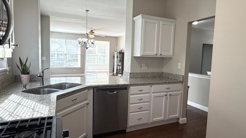 Tiny photo for 1719 Devonshire Lane, Shorewood, IL 60404 (MLS # 12622605)