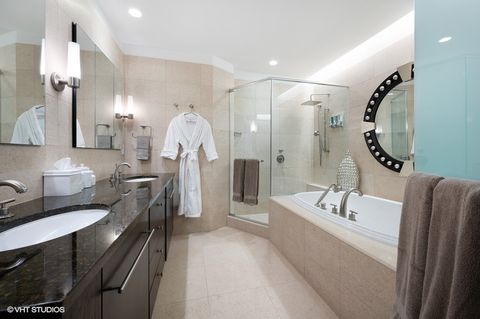 Tiny photo for 401 N Wabash Avenue #30J, Chicago, IL 60611 (MLS # 12442810)