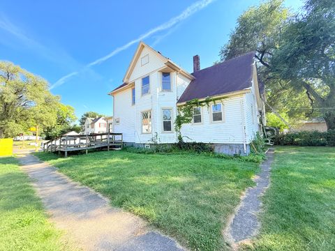 Tiny photo for 695 N Harrison Avenue, Kankakee, IL 60901 (MLS # 12473555)
