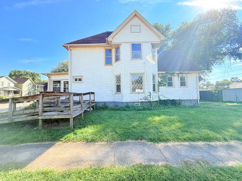 Tiny photo for 695 N Harrison Avenue, Kankakee, IL 60901 (MLS # 12473555)