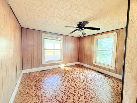 Tiny photo for 695 N Harrison Avenue, Kankakee, IL 60901 (MLS # 12473555)