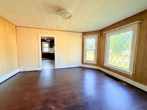 Tiny photo for 695 N Harrison Avenue, Kankakee, IL 60901 (MLS # 12473555)