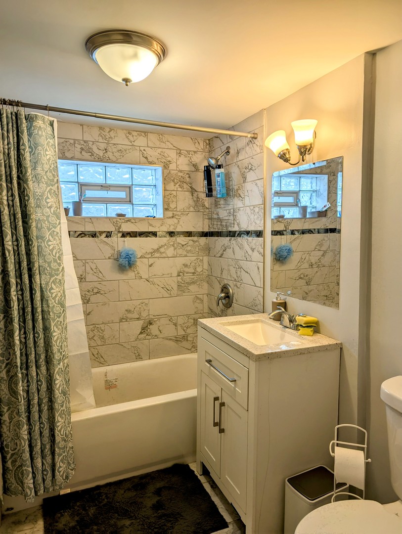 1041 N Spaulding Avenue