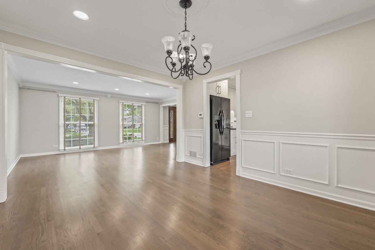 1280 N Ashland Avenue