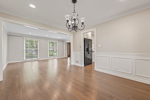 Tiny photo for 1280 N Ashland Avenue, Palatine, IL 60074 (MLS # 12629126)