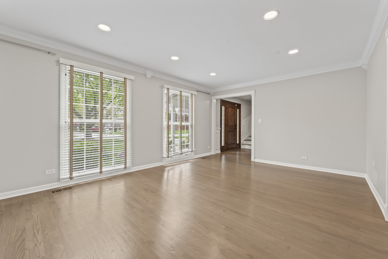 1280 N Ashland Avenue