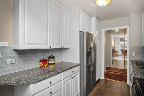 Tiny photo for 4170 N Marine Drive #9F, Chicago, IL 60613 (MLS # 12492640)