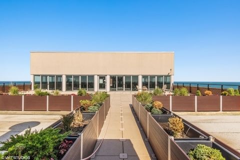 Tiny photo for 4170 N Marine Drive #9F, Chicago, IL 60613 (MLS # 12492640)