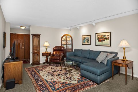 Tiny photo for 4170 N Marine Drive #9F, Chicago, IL 60613 (MLS # 12492640)