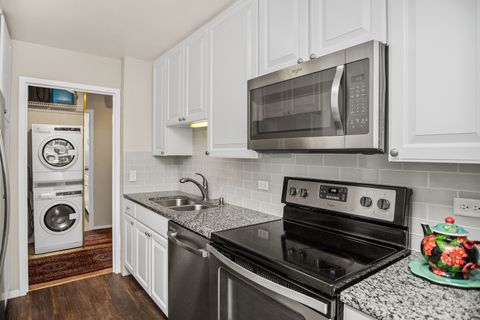 Tiny photo for 4170 N Marine Drive #9F, Chicago, IL 60613 (MLS # 12492640)
