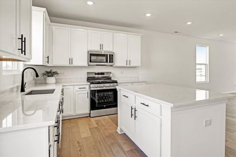 Tiny photo for 17356 S Sprucewood Drive, Lockport, IL 60441 (MLS # 12665585)