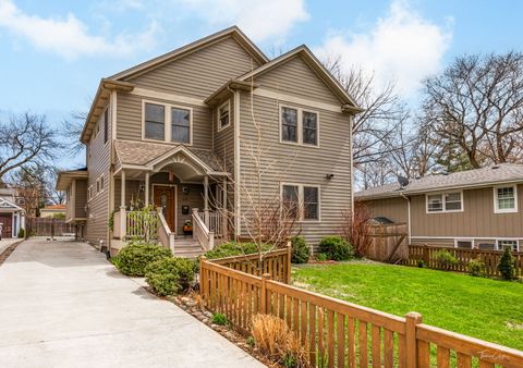 4431 Pershing Avenue Downers Grove IL 60515