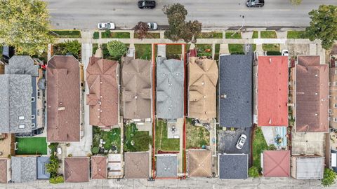 Tiny photo for 2406 Oak Park Avenue, Berwyn, IL 60402 (MLS # 12496020)