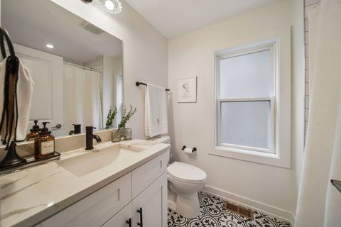 Tiny photo for 2406 Oak Park Avenue, Berwyn, IL 60402 (MLS # 12496020)