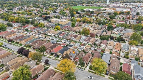 Tiny photo for 2406 Oak Park Avenue, Berwyn, IL 60402 (MLS # 12496020)