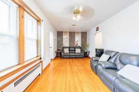 Tiny photo for 1617 Maple Avenue, Berwyn, IL 60402 (MLS # 12445987)