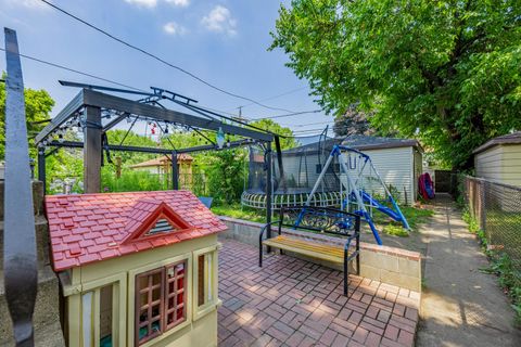 Tiny photo for 1617 Maple Avenue, Berwyn, IL 60402 (MLS # 12445987)