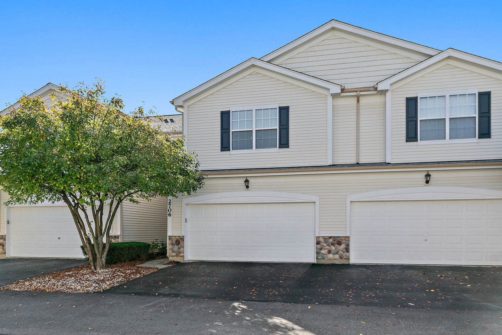 2706 Kendall Crossing