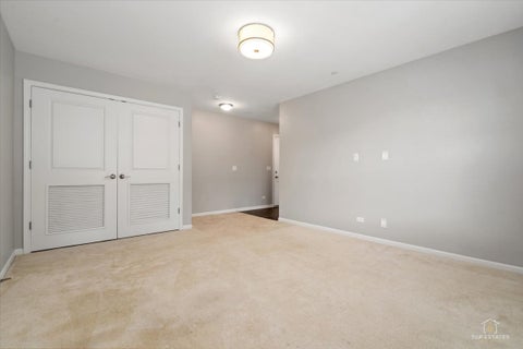 Tiny photo for 811 Lee Street, Des Plaines, IL 60016 (MLS # 12701105)
