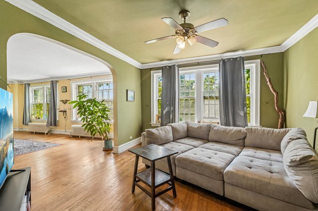 821 Brummel Street 3