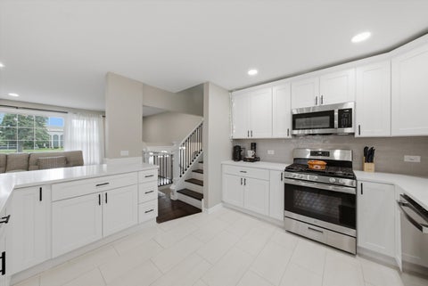 Tiny photo for 10324 S Kolmar Avenue, Oak Lawn, IL 60453 (MLS # 12784857)