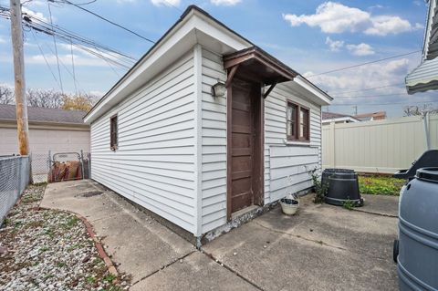 Tiny photo for 3316 N Paris Avenue, Chicago, IL 60634 (MLS # 12524289)