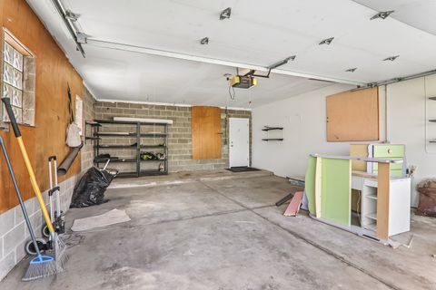 Tiny photo for 807 E Golfview Drive, Mount Prospect, IL 60056 (MLS # 12634807)