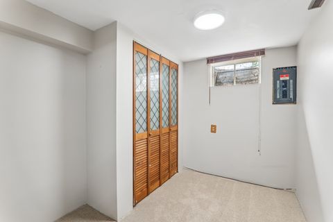 Tiny photo for 807 E Golfview Drive, Mount Prospect, IL 60056 (MLS # 12634807)