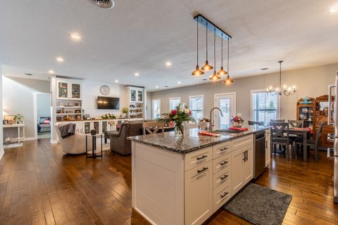 Tiny photo for 825 E Thompson Street, Princeton, IL 61356 (MLS # 12528031)