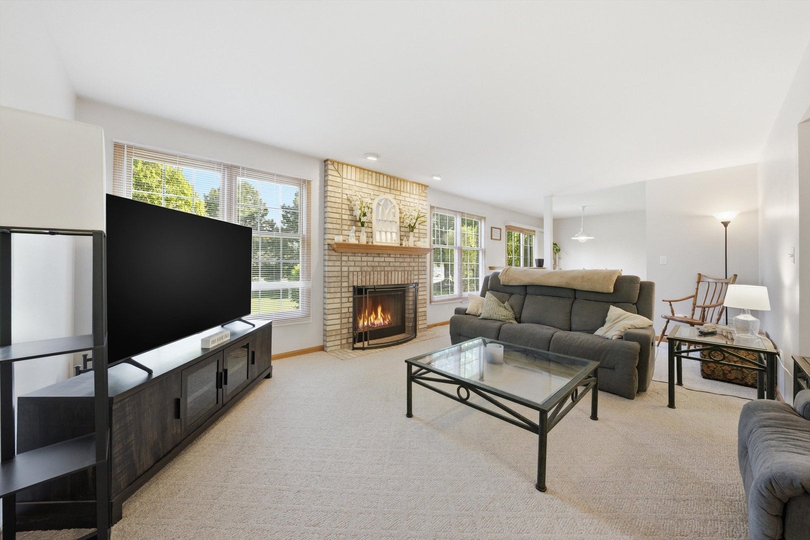 Properties 2 14571 Albany Avenue
