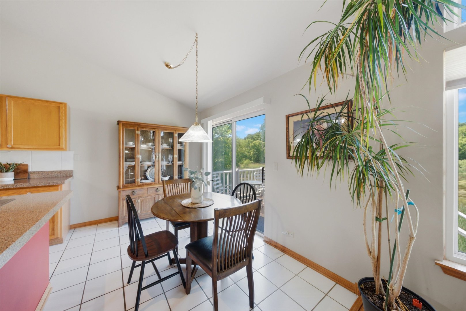2804 N Southern Hills Drive