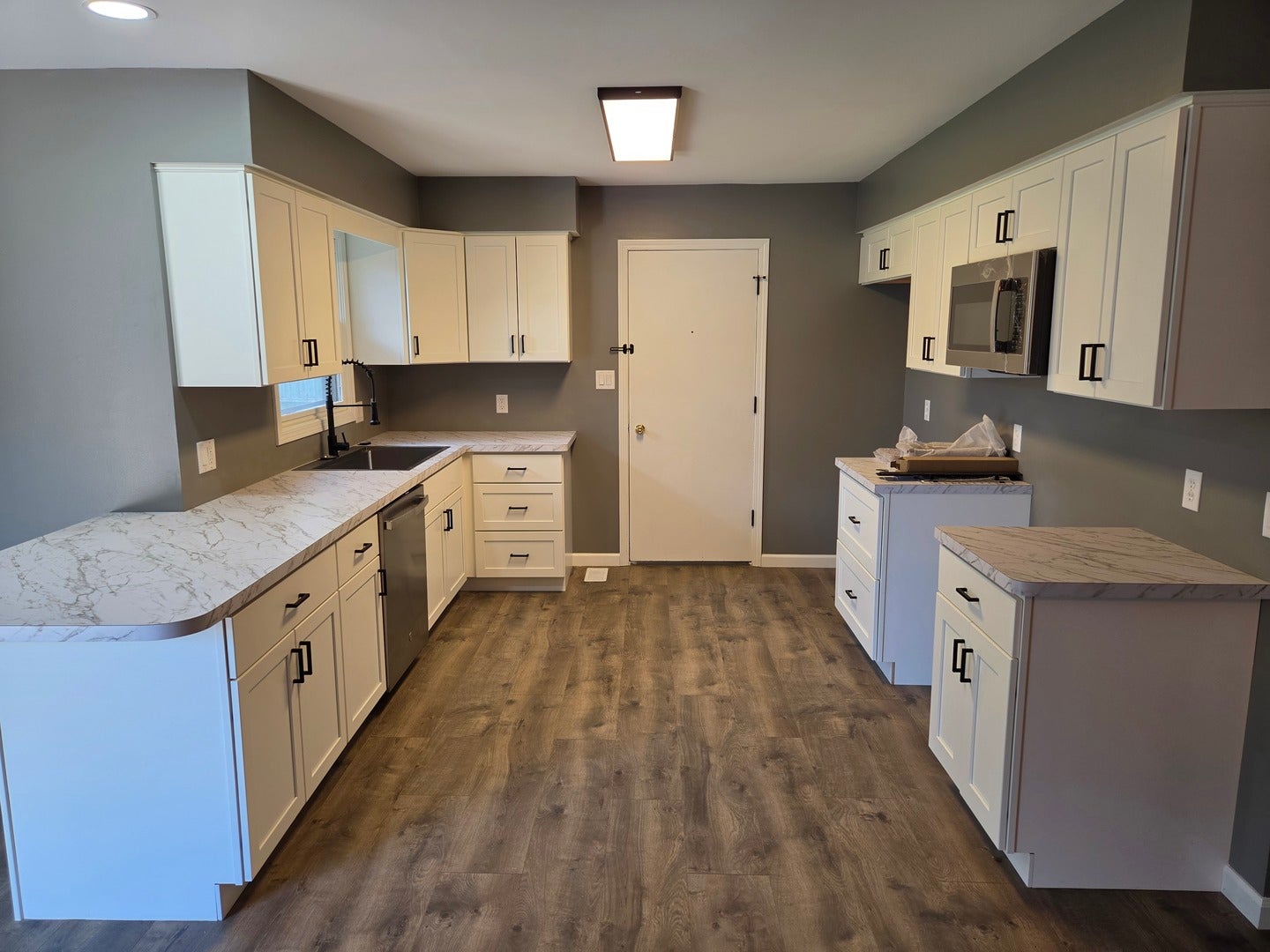 505 W 10th Street