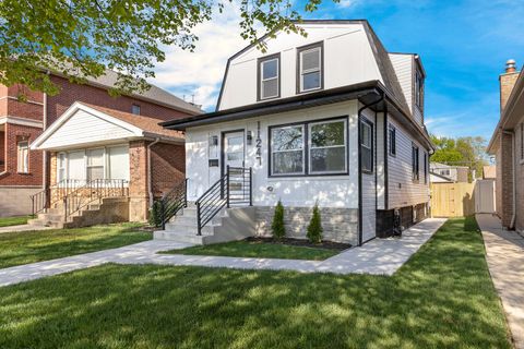 Tiny photo for 11247 S Central Park Avenue, Chicago, IL 60655 (MLS # 12627510)
