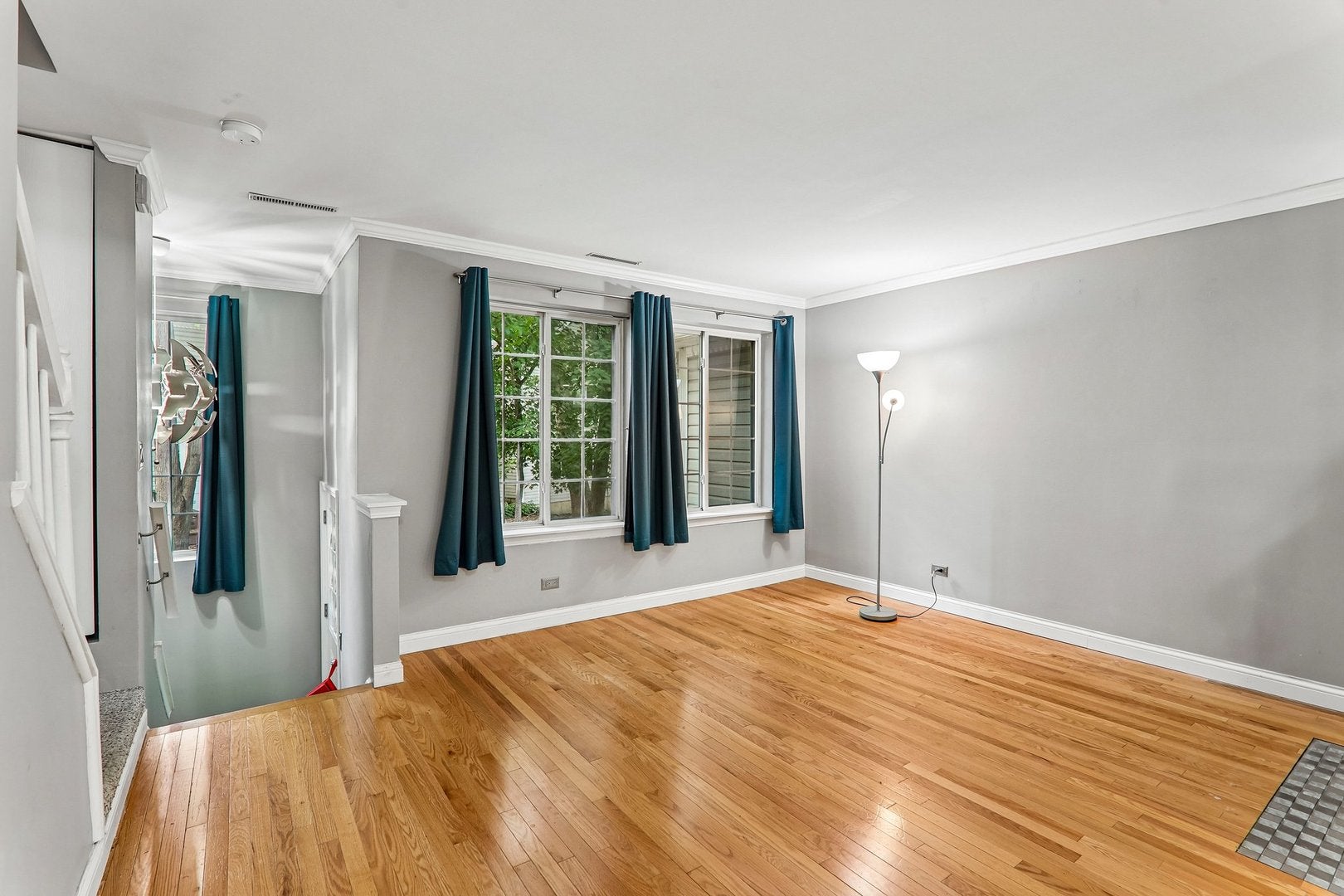 95 N Macgillis Drive
