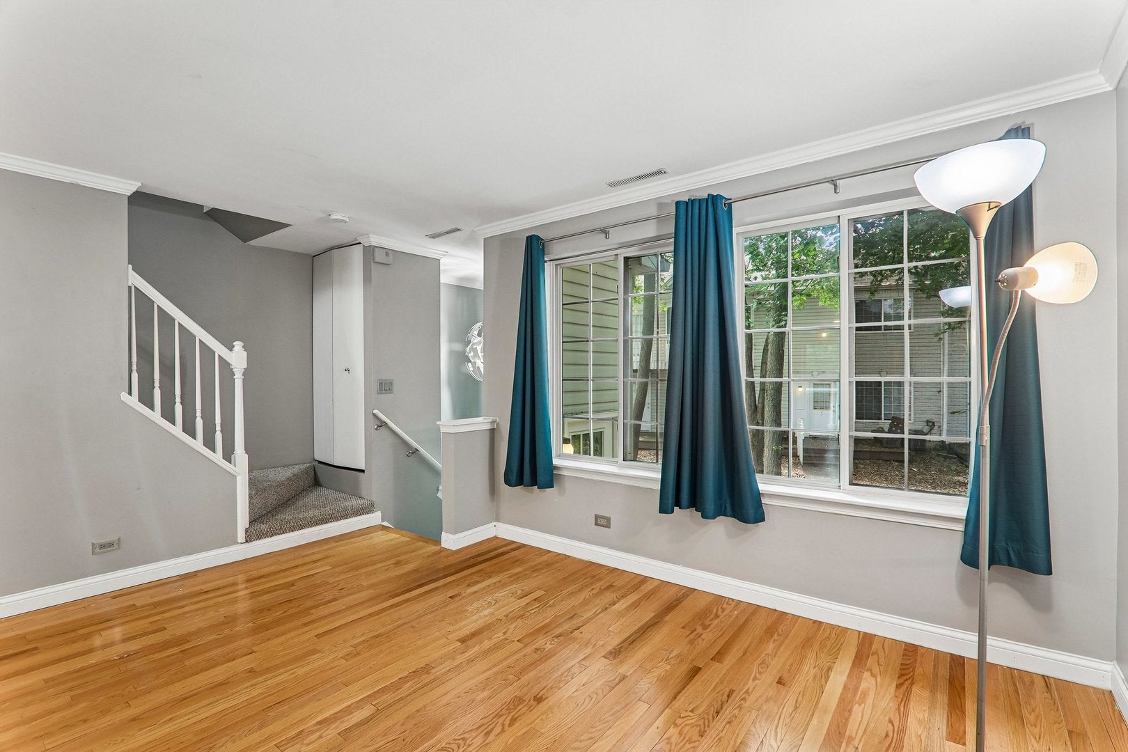95 N Macgillis Drive